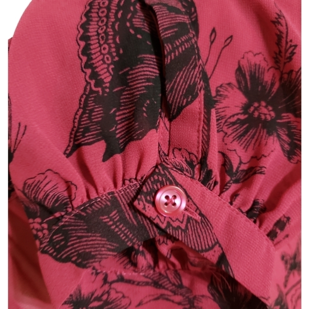 Ann Taylor Loft Womens Blouse Red BLACK BUTTERFLIES Size SP Long Sleeve Sheer - Picture 6 of 8